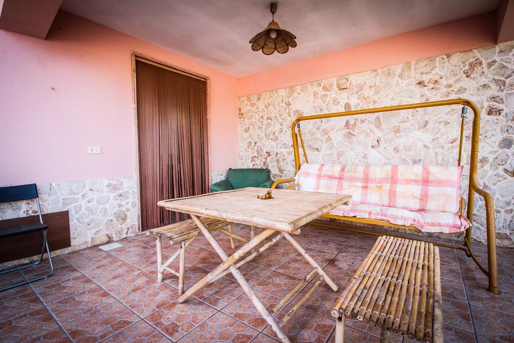 I Giardini Dell'Agave Apartman Torre Santa Sabina Kültér fotó