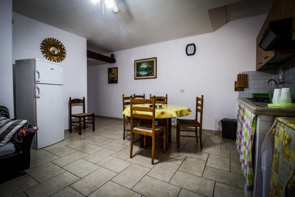 I Giardini Dell'Agave Apartman Torre Santa Sabina Kültér fotó